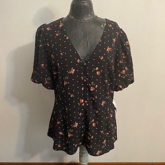City Chic Black Floral Petal Spot button front blouse, size XS - Picture 2 of 4